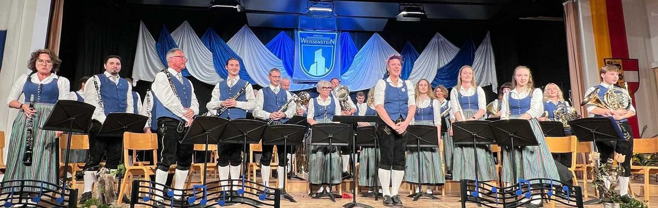 Konzert der Gemeindetrachtenmusikkapelle Weißenstein